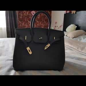 Women’s handbag